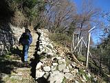 Treppenweg ind den Wald oberhalb Gandria