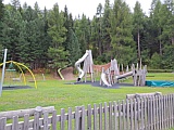 toller Spielplatz am Waldrand von St.Moritz