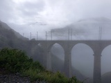 Bahnbrücke bei Hohtenn im Nebel, Juli 2021