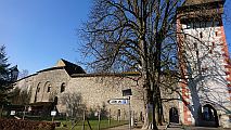 Stadtmauer mit Stadtturm, Rheinfelden. Kolumbansweg